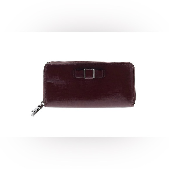 Like New Coach Darcy Patent Leather Bow Wallet - Picture 1 of 5